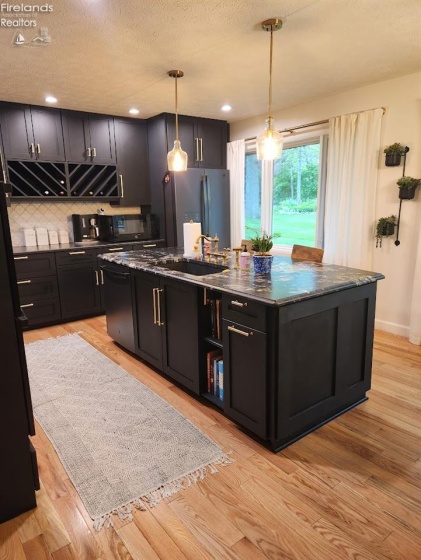 1949 Carriage Lane, Port Clinton, 43452, 4 Bedrooms Bedrooms, ,4 BathroomsBathrooms,Residential,For Sale,Carriage,20261612