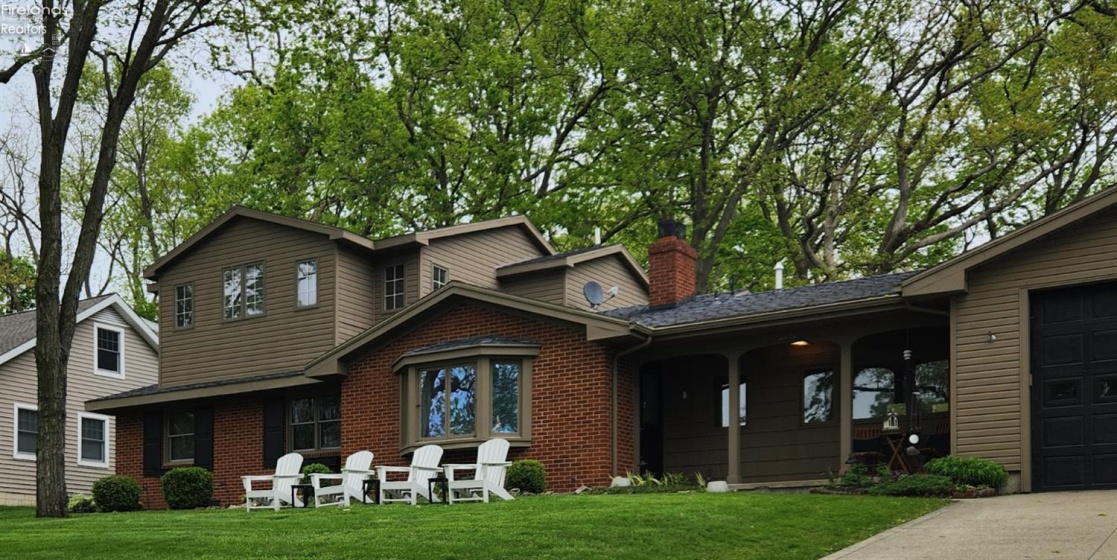 1949 Carriage Lane, Port Clinton, 43452, 4 Bedrooms Bedrooms, ,4 BathroomsBathrooms,Residential,For Sale,Carriage,20261612