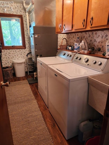 1949 Carriage Lane, Port Clinton, 43452, 4 Bedrooms Bedrooms, ,4 BathroomsBathrooms,Residential,For Sale,Carriage,20261612