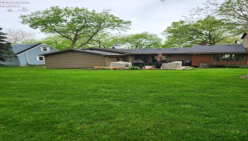 1949 Carriage Lane, Port Clinton, 43452, 4 Bedrooms Bedrooms, ,4 BathroomsBathrooms,Residential,For Sale,Carriage,20261612