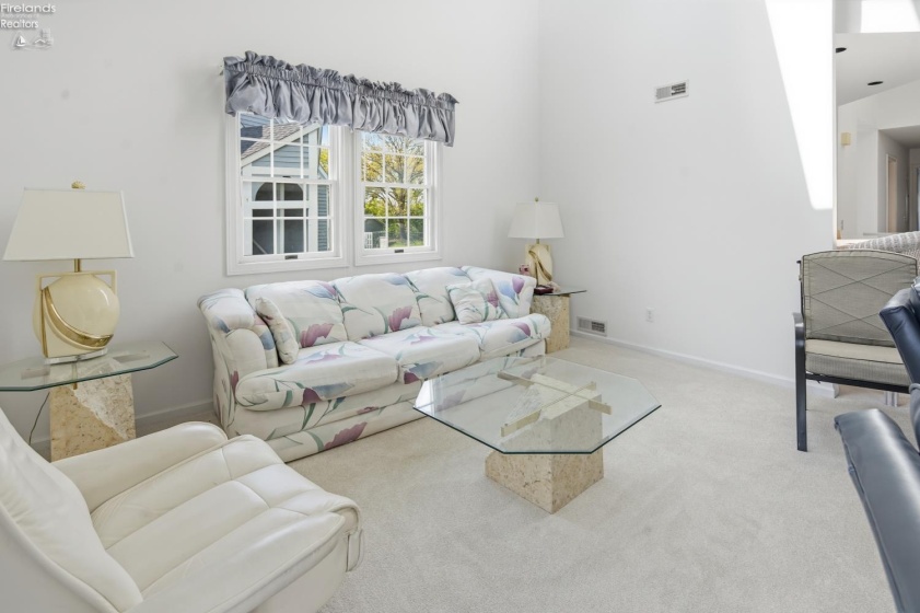 10961 Bay Point Drive, Marblehead, 43440, 2 Bedrooms Bedrooms, ,3 BathroomsBathrooms,Residential,For Sale,Bay Point,20261611