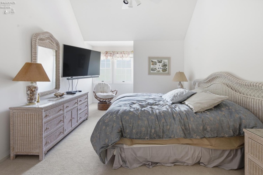 10961 Bay Point Drive, Marblehead, 43440, 2 Bedrooms Bedrooms, ,3 BathroomsBathrooms,Residential,For Sale,Bay Point,20261611