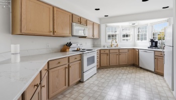 10961 Bay Point Drive, Marblehead, 43440, 2 Bedrooms Bedrooms, ,3 BathroomsBathrooms,Residential,For Sale,Bay Point,20261611