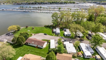 2175 Catawba Road, Port Clinton, 43452, 2 Bedrooms Bedrooms, ,1 BathroomBathrooms,Residential,For Sale,Catawba,20261657