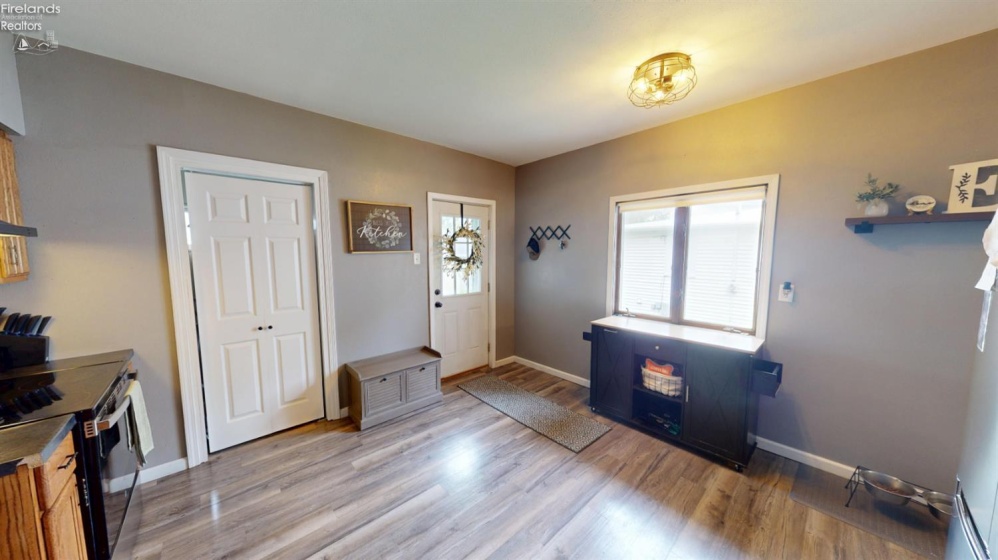 1222 Napoleon Street, Fremont, 43420, 3 Bedrooms Bedrooms, ,2 BathroomsBathrooms,Residential,For Sale,Napoleon,20261653