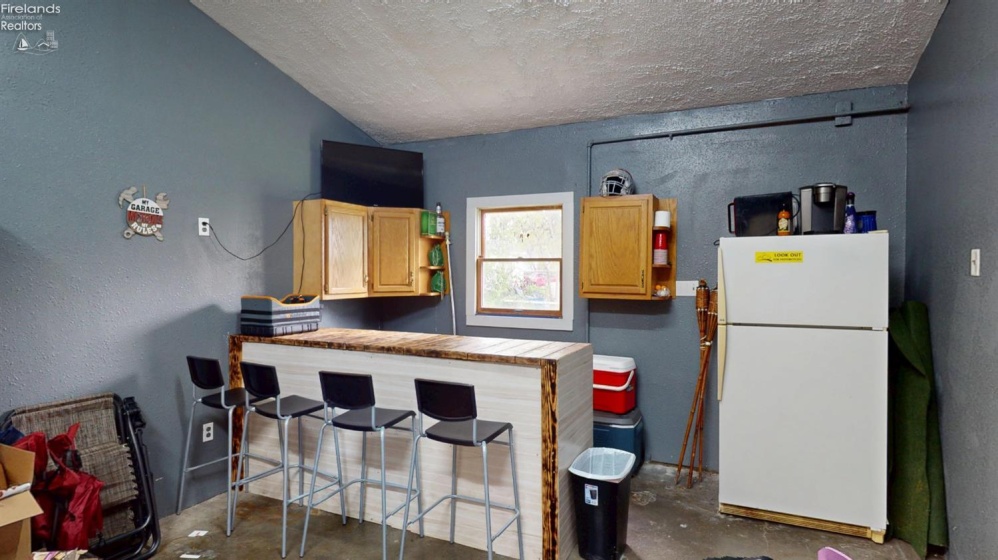 1222 Napoleon Street, Fremont, 43420, 3 Bedrooms Bedrooms, ,2 BathroomsBathrooms,Residential,For Sale,Napoleon,20261653