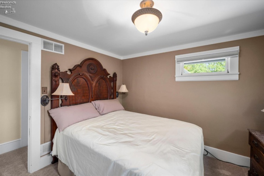 430 Vine Avenue, Lakeside, 43440, 4 Bedrooms Bedrooms, ,3 BathroomsBathrooms,Residential,For Sale,Vine,20261654