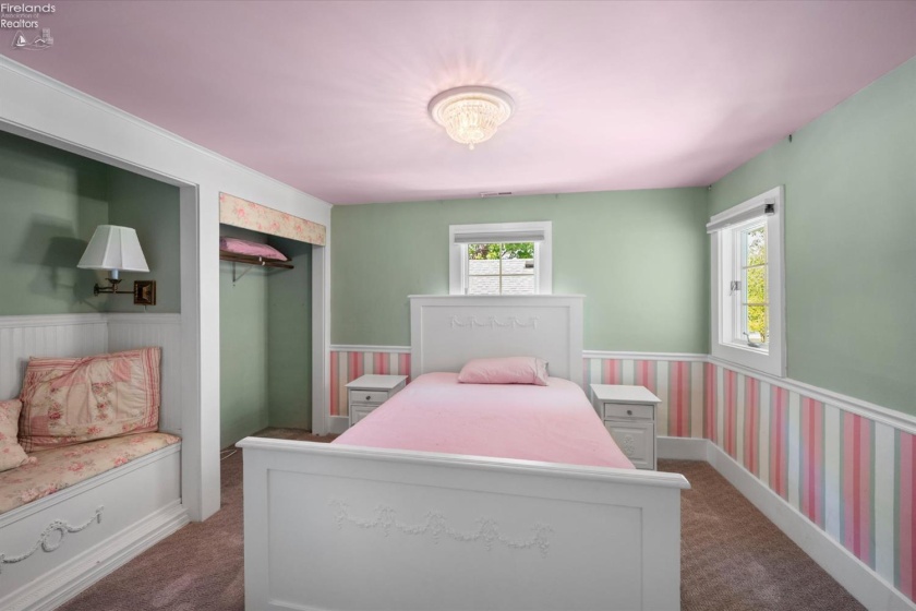 430 Vine Avenue, Lakeside, 43440, 4 Bedrooms Bedrooms, ,3 BathroomsBathrooms,Residential,For Sale,Vine,20261654