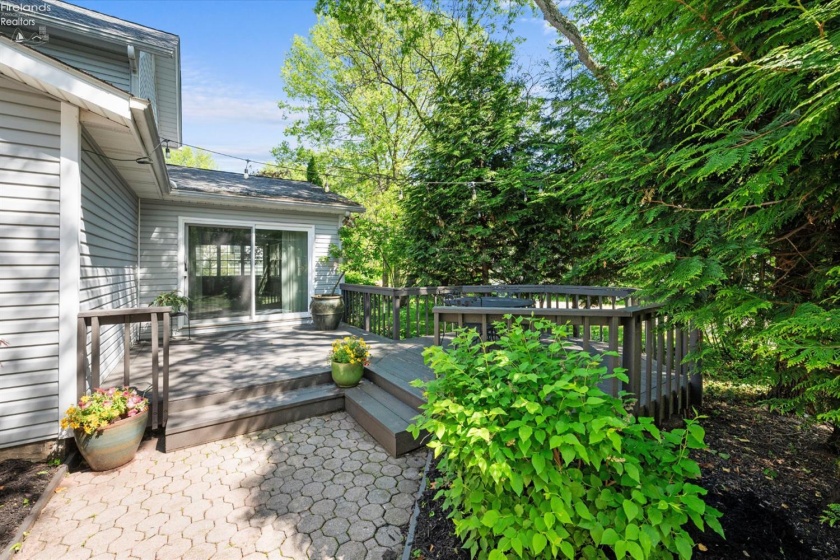 430 Vine Avenue, Lakeside, 43440, 4 Bedrooms Bedrooms, ,3 BathroomsBathrooms,Residential,For Sale,Vine,20261654