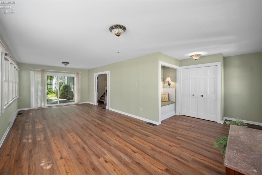 430 Vine Avenue, Lakeside, 43440, 4 Bedrooms Bedrooms, ,3 BathroomsBathrooms,Residential,For Sale,Vine,20261654