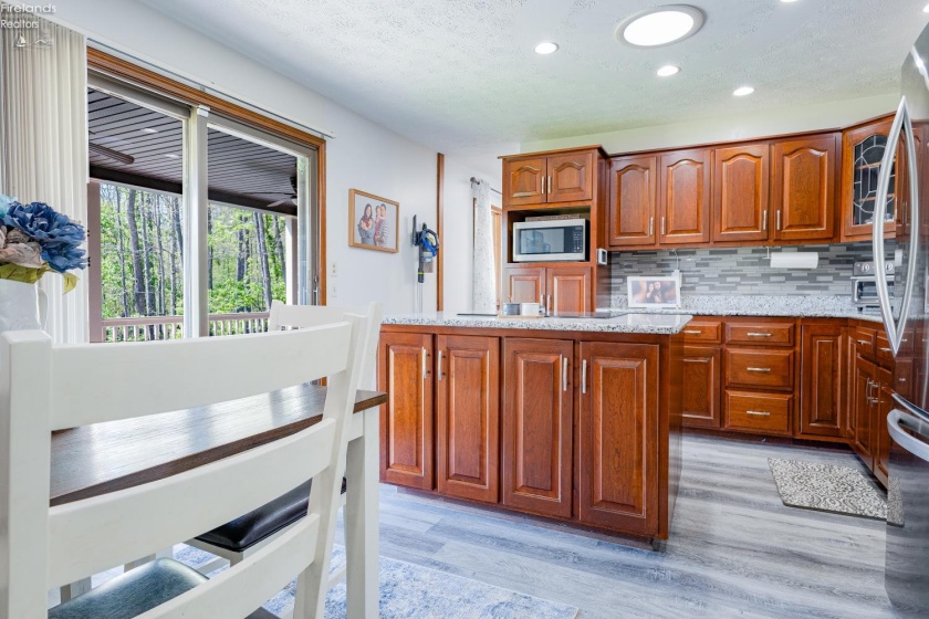 376 Twin Bay Trail, Willard, 44890, 3 Bedrooms Bedrooms, ,3 BathroomsBathrooms,Residential,For Sale,Twin Bay,20261642