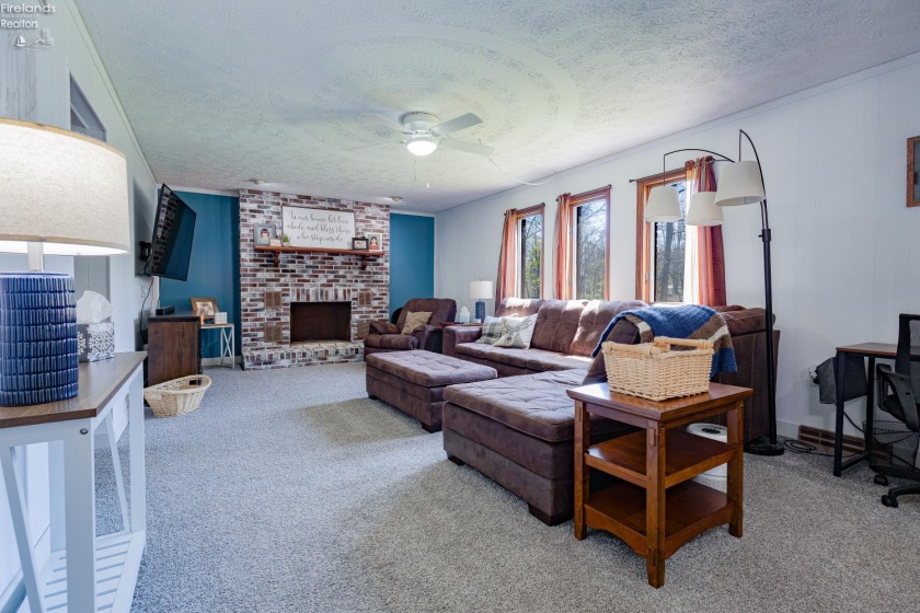 376 Twin Bay Trail, Willard, 44890, 3 Bedrooms Bedrooms, ,3 BathroomsBathrooms,Residential,For Sale,Twin Bay,20261642
