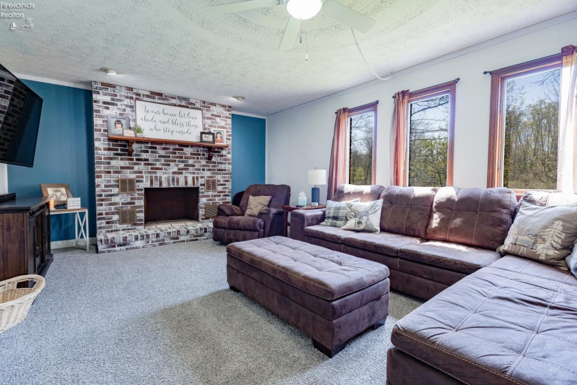 376 Twin Bay Trail, Willard, 44890, 3 Bedrooms Bedrooms, ,3 BathroomsBathrooms,Residential,For Sale,Twin Bay,20261642