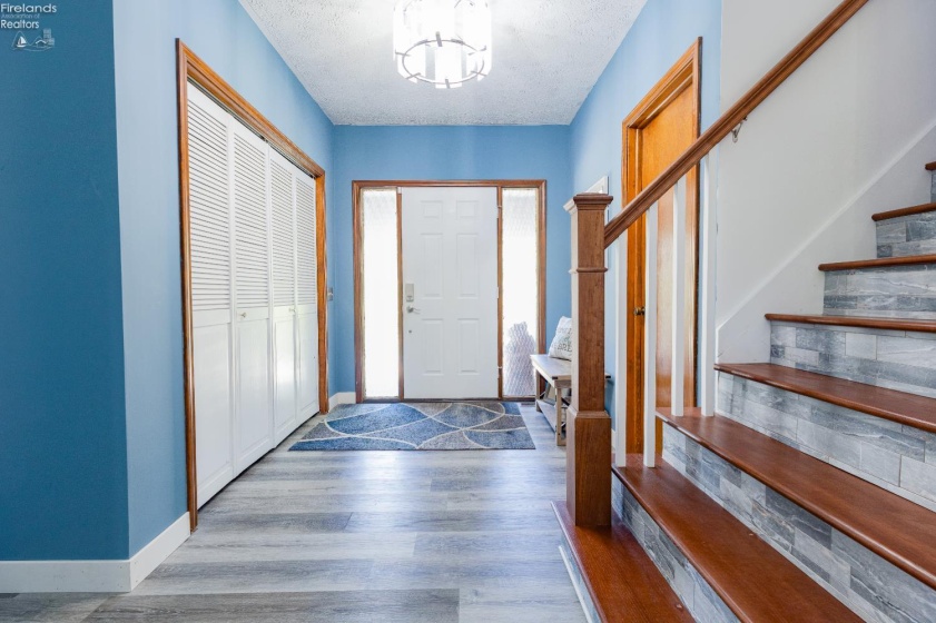 376 Twin Bay Trail, Willard, 44890, 3 Bedrooms Bedrooms, ,3 BathroomsBathrooms,Residential,For Sale,Twin Bay,20261642