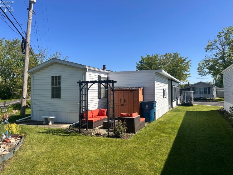 8175 North Shore Boulevard, Marblehead, 43440, 2 Bedrooms Bedrooms, ,1 BathroomBathrooms,Residential,For Sale,North Shore,20261669