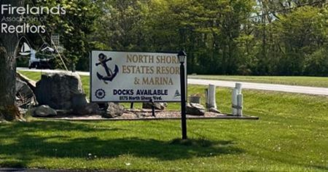 8175 North Shore Boulevard, Marblehead, 43440, 2 Bedrooms Bedrooms, ,1 BathroomBathrooms,Residential,For Sale,North Shore,20261669