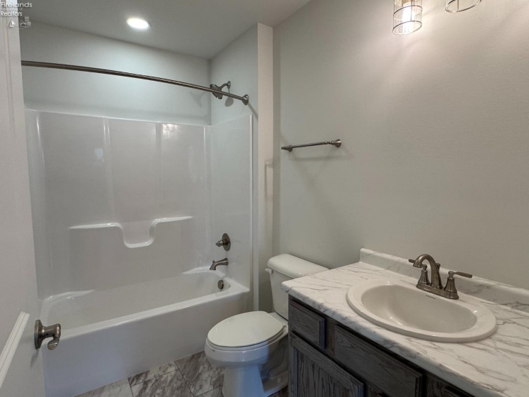 91 Elwood Street, Tiffin, 44883, 3 Bedrooms Bedrooms, ,2 BathroomsBathrooms,Residential,For Sale,Elwood,20261660