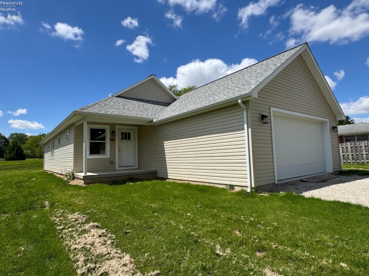 91 Elwood Street, Tiffin, 44883, 3 Bedrooms Bedrooms, ,2 BathroomsBathrooms,Residential,For Sale,Elwood,20261660