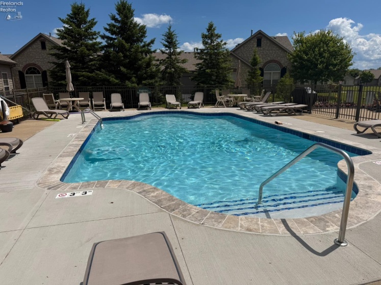 2749 Canterbury Circle, Port Clinton, 43452, 2 Bedrooms Bedrooms, ,2 BathroomsBathrooms,Residential,For Sale,Canterbury,20261550