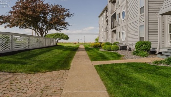 216 Clinton Reef, Port Clinton, 43452, 1 Bedroom Bedrooms, ,1 BathroomBathrooms,Residential,For Sale,Clinton Reef,20261666
