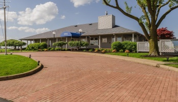 216 Clinton Reef, Port Clinton, 43452, 1 Bedroom Bedrooms, ,1 BathroomBathrooms,Residential,For Sale,Clinton Reef,20261666
