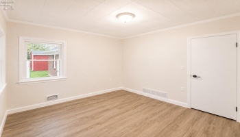 522 3rd Street, Port Clinton, 43452, 2 Bedrooms Bedrooms, ,2 BathroomsBathrooms,Residential,For Sale,3rd,20261545