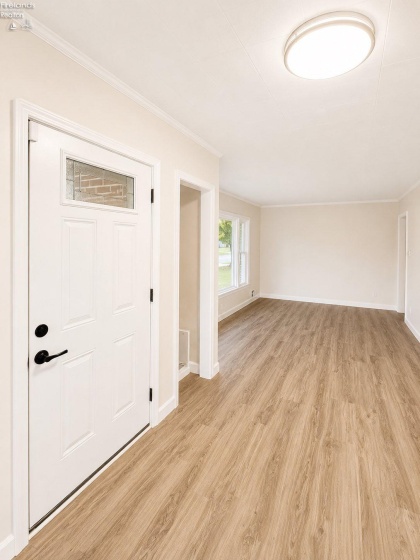 522 3rd Street, Port Clinton, 43452, 2 Bedrooms Bedrooms, ,2 BathroomsBathrooms,Residential,For Sale,3rd,20261545