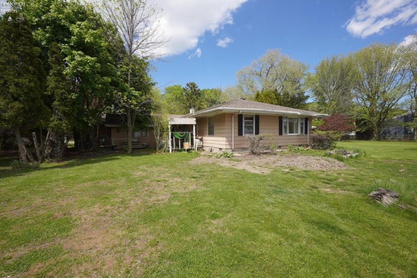 2426 Schiewe Road, Port Clinton, 43452, ,Land,For Sale,Schiewe,20261684