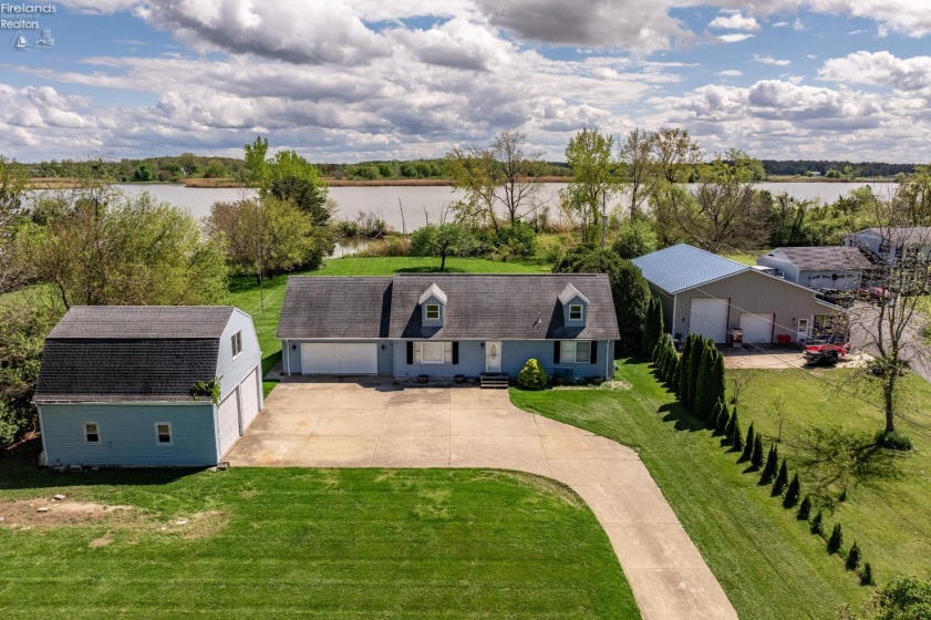 4864 Muggy Road, Port Clinton, 43452, 4 Bedrooms Bedrooms, ,3 BathroomsBathrooms,Residential For Lease,For Lease,Muggy,20261681