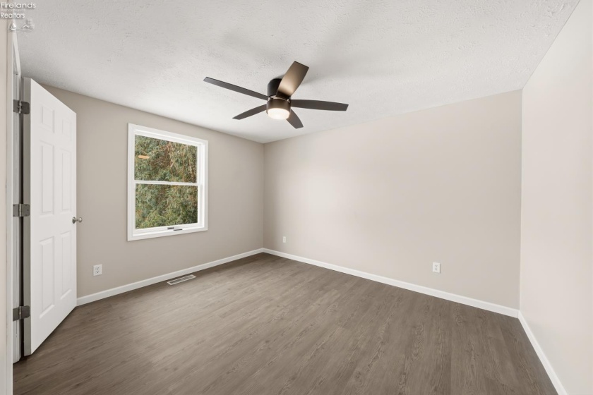 4864 Muggy Road, Port Clinton, 43452, 4 Bedrooms Bedrooms, ,3 BathroomsBathrooms,Residential For Lease,For Lease,Muggy,20261681