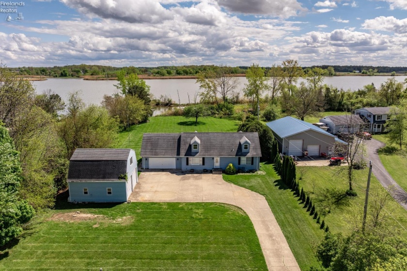 4864 Muggy Road, Port Clinton, 43452, 4 Bedrooms Bedrooms, ,3 BathroomsBathrooms,Residential For Lease,For Lease,Muggy,20261681