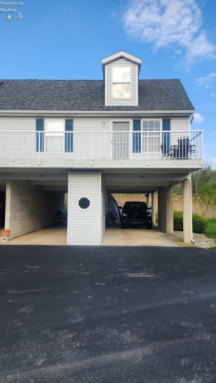 49 Schooner Point Drive, Port Clinton, 43452, 2 Bedrooms Bedrooms, ,2 BathroomsBathrooms,Residential,For Sale,Schooner Point,20261682