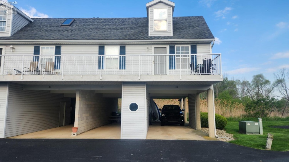 49 Schooner Point Drive, Port Clinton, 43452, 2 Bedrooms Bedrooms, ,2 BathroomsBathrooms,Residential,For Sale,Schooner Point,20261682