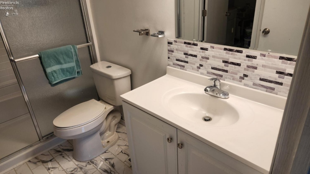 49 Schooner Point Drive, Port Clinton, 43452, 2 Bedrooms Bedrooms, ,2 BathroomsBathrooms,Residential,For Sale,Schooner Point,20261682