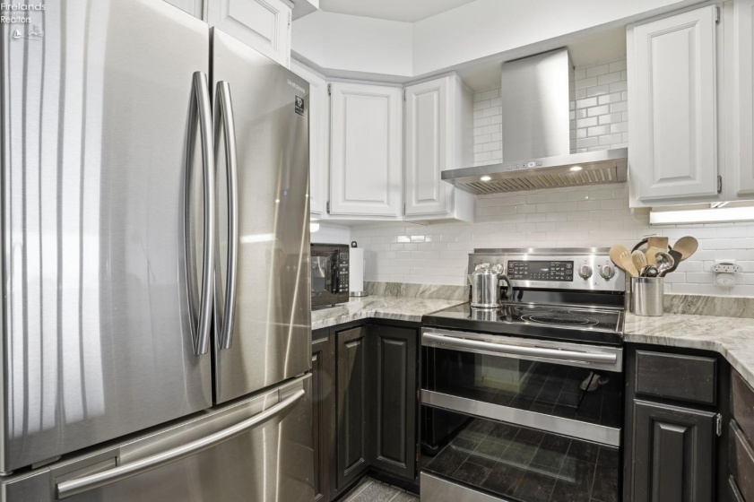 1507 Cleveland Road, Huron, 44839, 2 Bedrooms Bedrooms, ,2 BathroomsBathrooms,Residential,For Sale,Cleveland,20261680