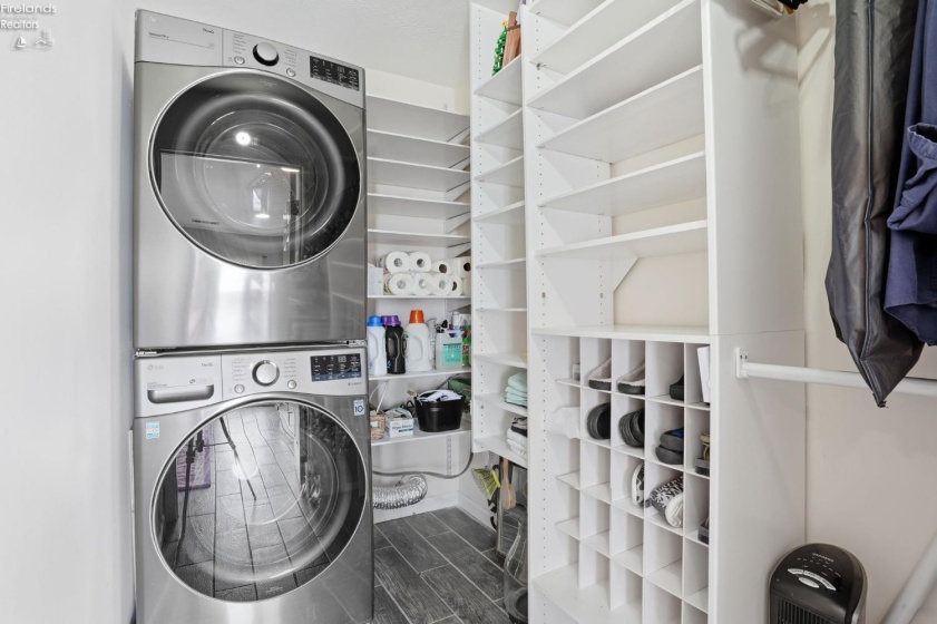 1507 Cleveland Road, Huron, 44839, 2 Bedrooms Bedrooms, ,2 BathroomsBathrooms,Residential,For Sale,Cleveland,20261680