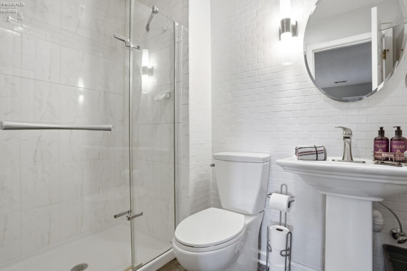 1507 Cleveland Road, Huron, 44839, 2 Bedrooms Bedrooms, ,2 BathroomsBathrooms,Residential,For Sale,Cleveland,20261680