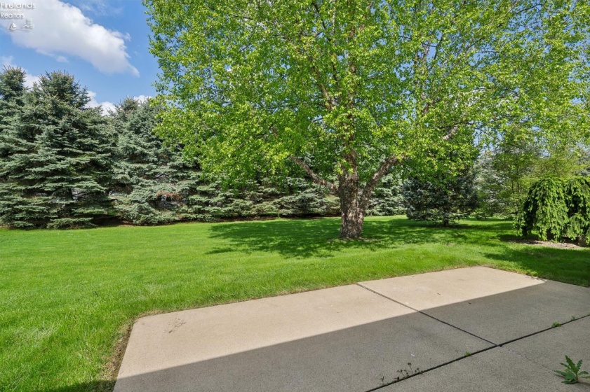 2111 Lakefield Drive, Huron, 44839, 2 Bedrooms Bedrooms, ,2 BathroomsBathrooms,Residential,For Sale,Lakefield,20261686