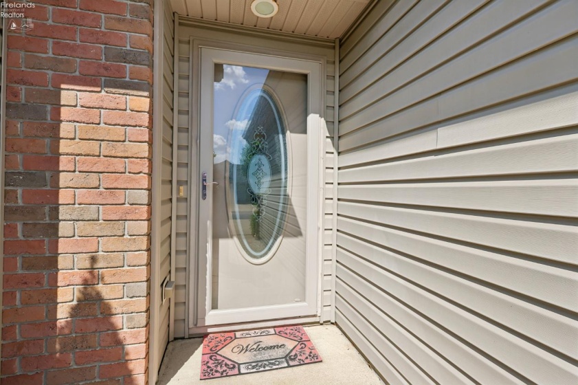 2111 Lakefield Drive, Huron, 44839, 2 Bedrooms Bedrooms, ,2 BathroomsBathrooms,Residential,For Sale,Lakefield,20261686