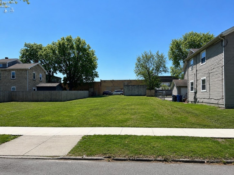 713 Market Street, Sandusky, 44870, ,Land,For Sale,Market,20261696