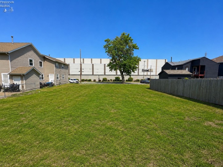 713 Market Street, Sandusky, 44870, ,Land,For Sale,Market,20261696