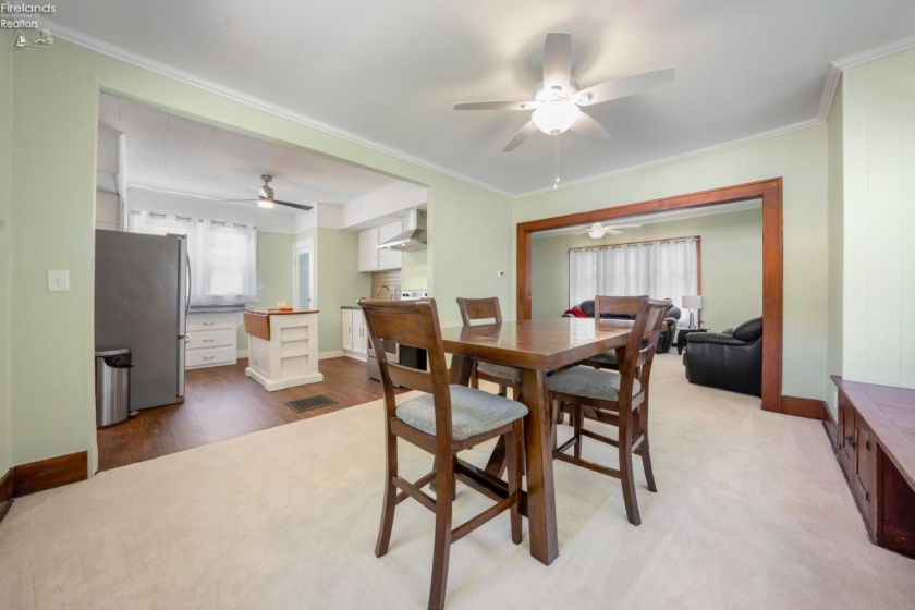 403 4th Street, Port Clinton, 43452, 4 Bedrooms Bedrooms, ,2 BathroomsBathrooms,Residential,For Sale,4th,20261685
