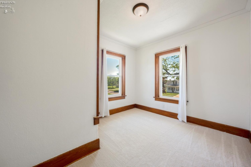 403 4th Street, Port Clinton, 43452, 4 Bedrooms Bedrooms, ,2 BathroomsBathrooms,Residential,For Sale,4th,20261685