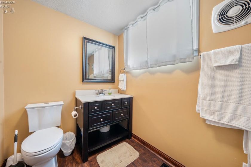 403 4th Street, Port Clinton, 43452, 4 Bedrooms Bedrooms, ,2 BathroomsBathrooms,Residential,For Sale,4th,20261685