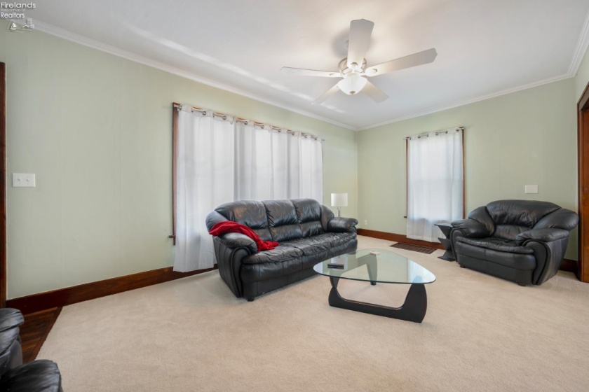 403 4th Street, Port Clinton, 43452, 4 Bedrooms Bedrooms, ,2 BathroomsBathrooms,Residential,For Sale,4th,20261685
