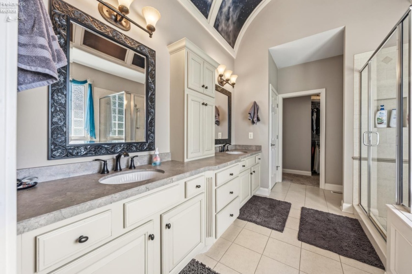 2580 Fairfield Drive, Avon, 44011, 3 Bedrooms Bedrooms, ,3 BathroomsBathrooms,Residential,For Sale,Fairfield,20261694