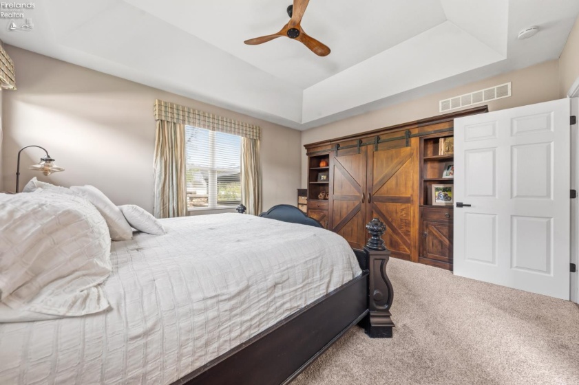 2580 Fairfield Drive, Avon, 44011, 3 Bedrooms Bedrooms, ,3 BathroomsBathrooms,Residential,For Sale,Fairfield,20261694