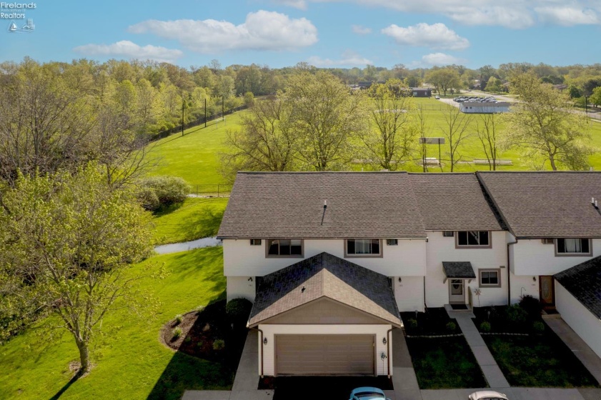 4701 Venice Heights Boulevard, Sandusky, 44870, 3 Bedrooms Bedrooms, ,3 BathroomsBathrooms,Residential,For Sale,Venice Heights,20261671