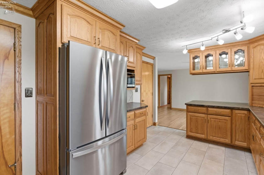 4561 Newbury, Vermilion, 44089, 3 Bedrooms Bedrooms, ,2 BathroomsBathrooms,Residential,For Sale,Newbury,20261587
