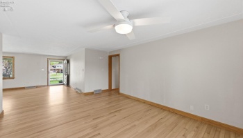 4561 Newbury, Vermilion, 44089, 3 Bedrooms Bedrooms, ,2 BathroomsBathrooms,Residential,For Sale,Newbury,20261587